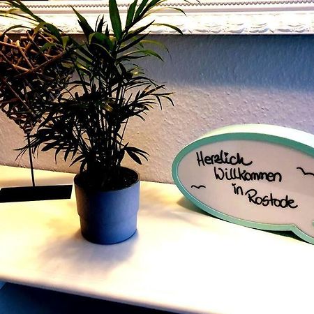 Rostock Hautnah Erleben - Schoene Maisonette 2Og エクステリア 写真