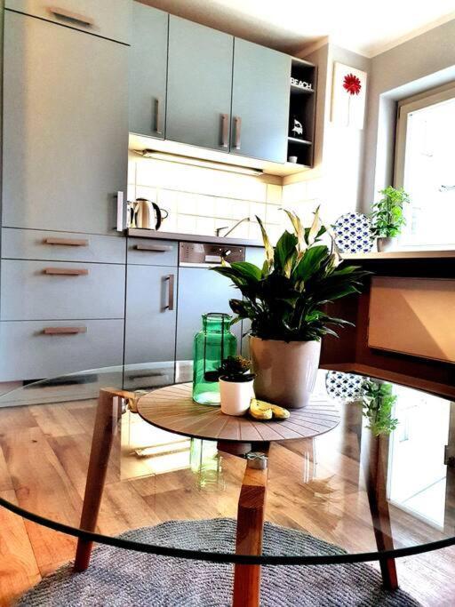 Rostock Hautnah Erleben - Schoene Maisonette 2Og エクステリア 写真